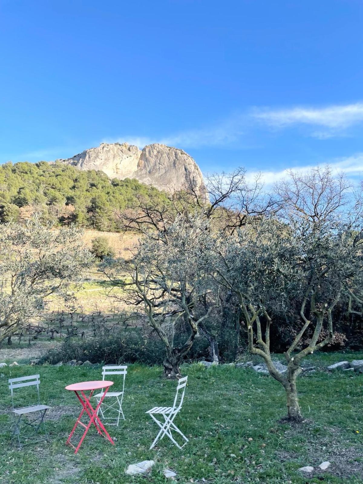 Villa Domaine De Cassan à Lafare Extérieur photo